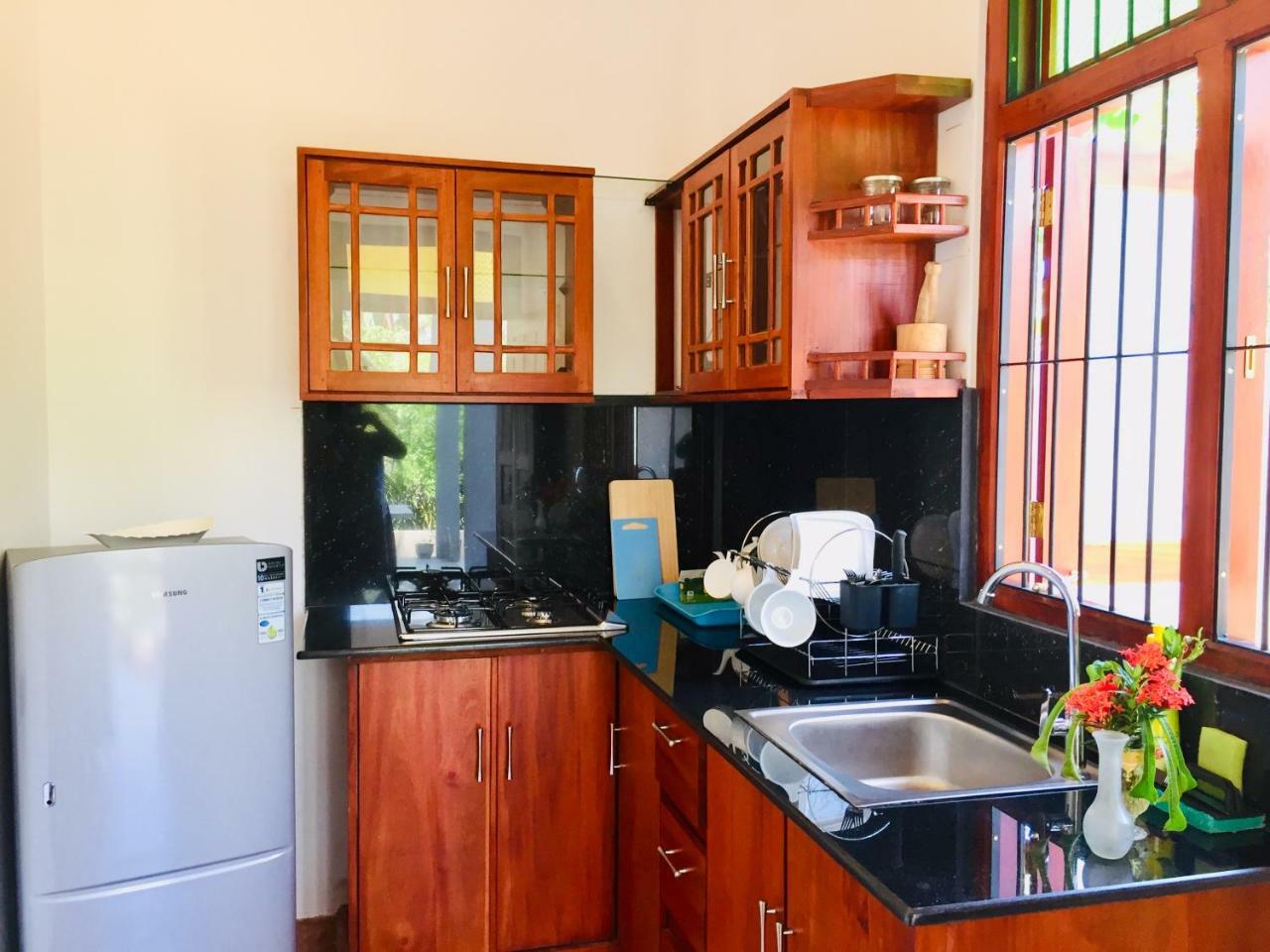 My Home Villa Хикадува Екстериор снимка
