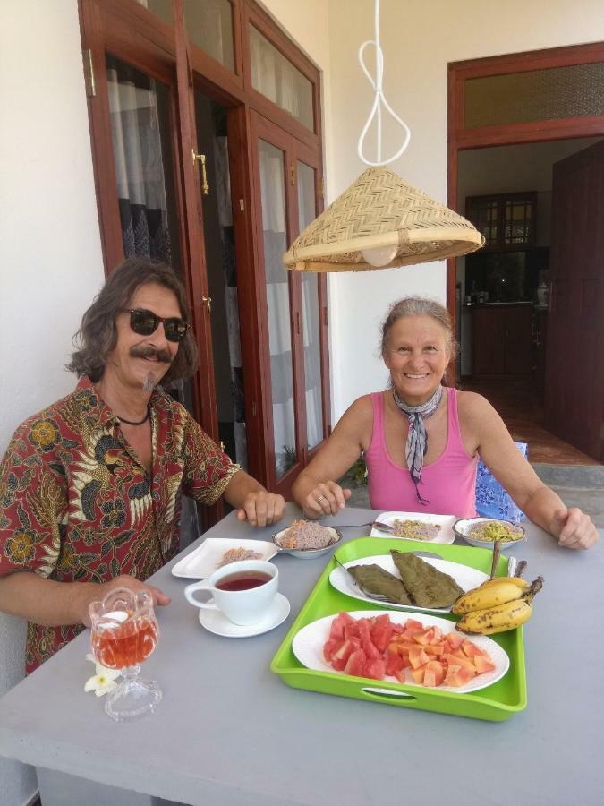 My Home Villa Хикадува Екстериор снимка